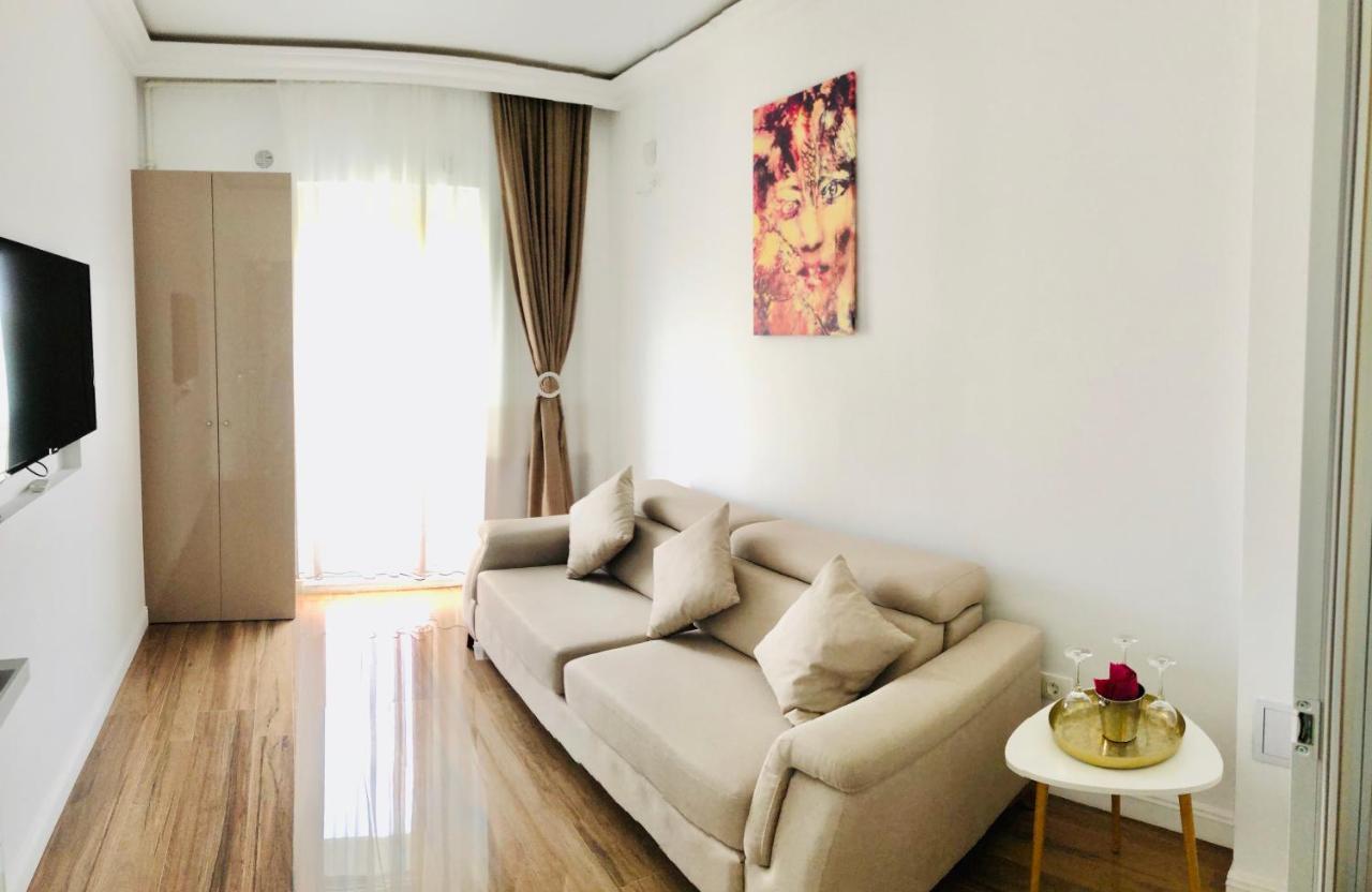 White Tower Mamaia Apartament Kültér fotó